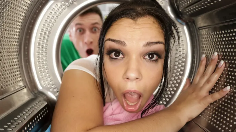 [Brazzers Exxtra] Sticky Situations! The Best Of Getting Stuck